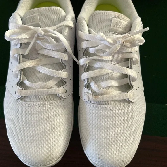 Nike Cheer Sideline White Sneakers - Picture 3 of 4